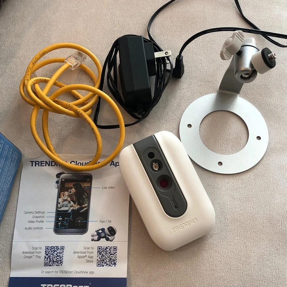 TRENDnet White Cloud Camera